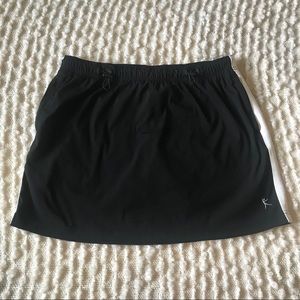 Danskin Athletic Skirt with Attached Shorts Size L